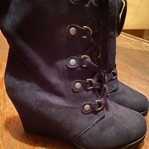 Wedge boots micro suede